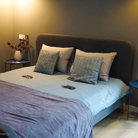 לבוב Apart-Hotel Kostjukowski Apartments Nizhynska 17 מראה חיצוני תמונה
