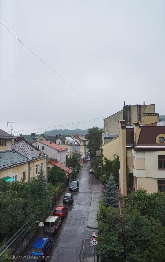 לבוב Apart-Hotel Kostjukowski Apartments Nizhynska 17 מראה חיצוני תמונה