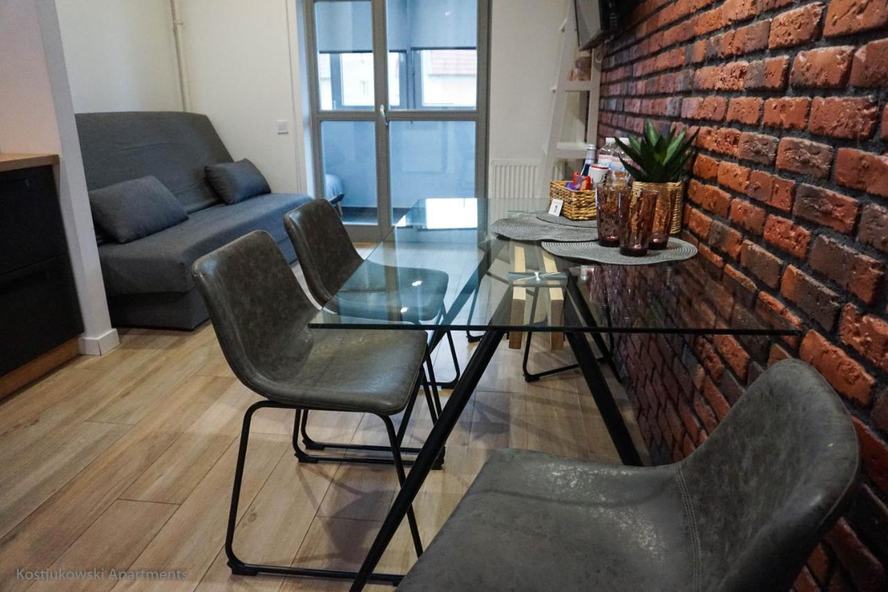 לבוב Apart-Hotel Kostjukowski Apartments Nizhynska 17 מראה חיצוני תמונה