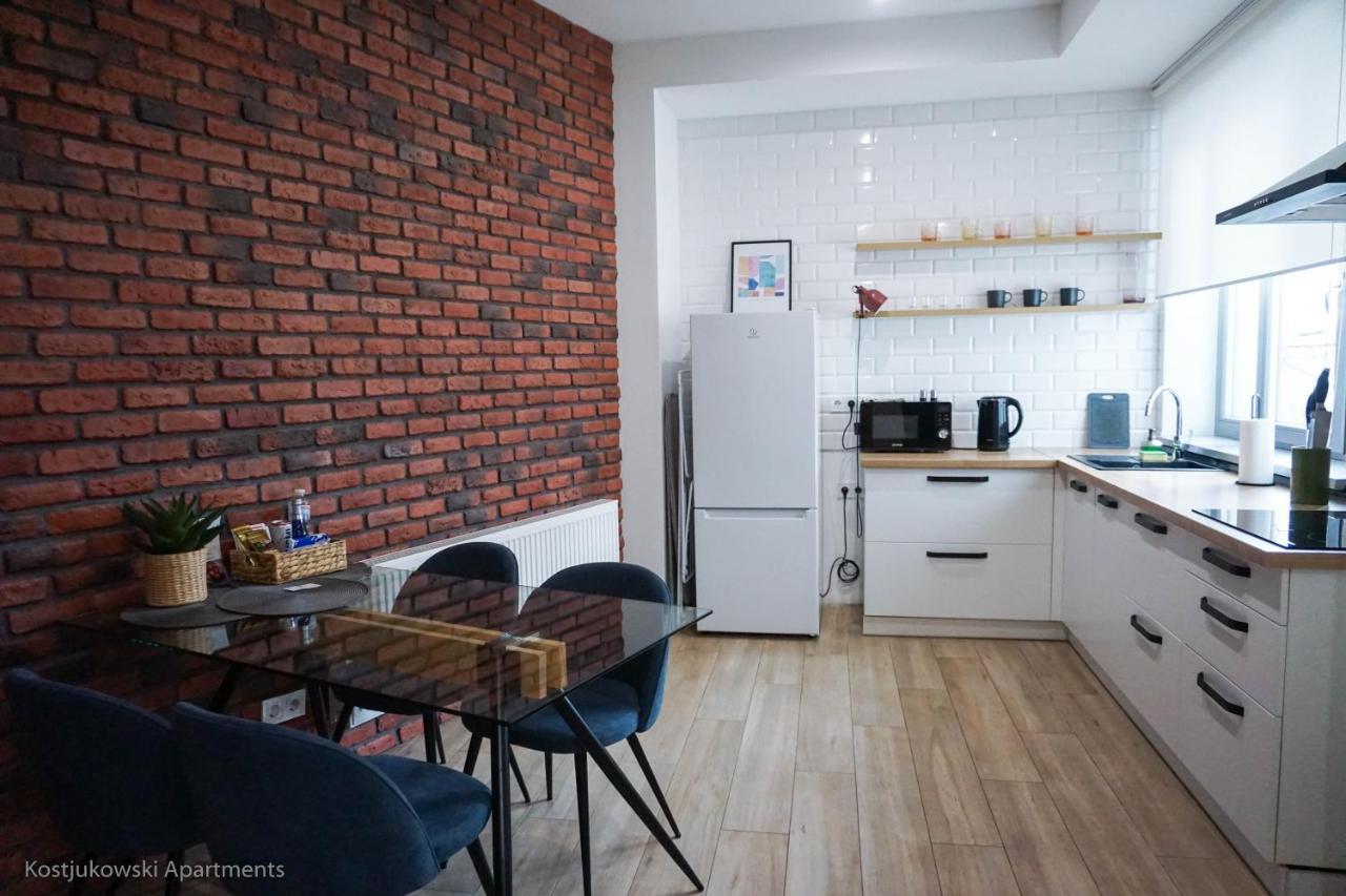 לבוב Apart-Hotel Kostjukowski Apartments Nizhynska 17 מראה חיצוני תמונה